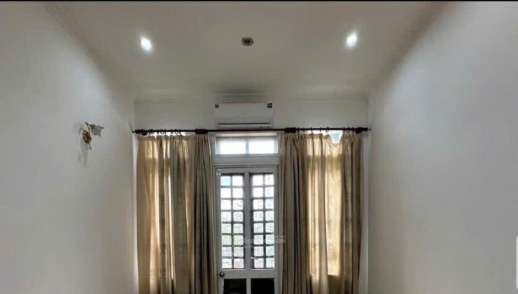 CHO THUÊ LÀM HOMESTAY PHỐ HỒNG HÀ, 5 TẦNG, 50M2, 5 PN, 22 TRIỆU (CTL)